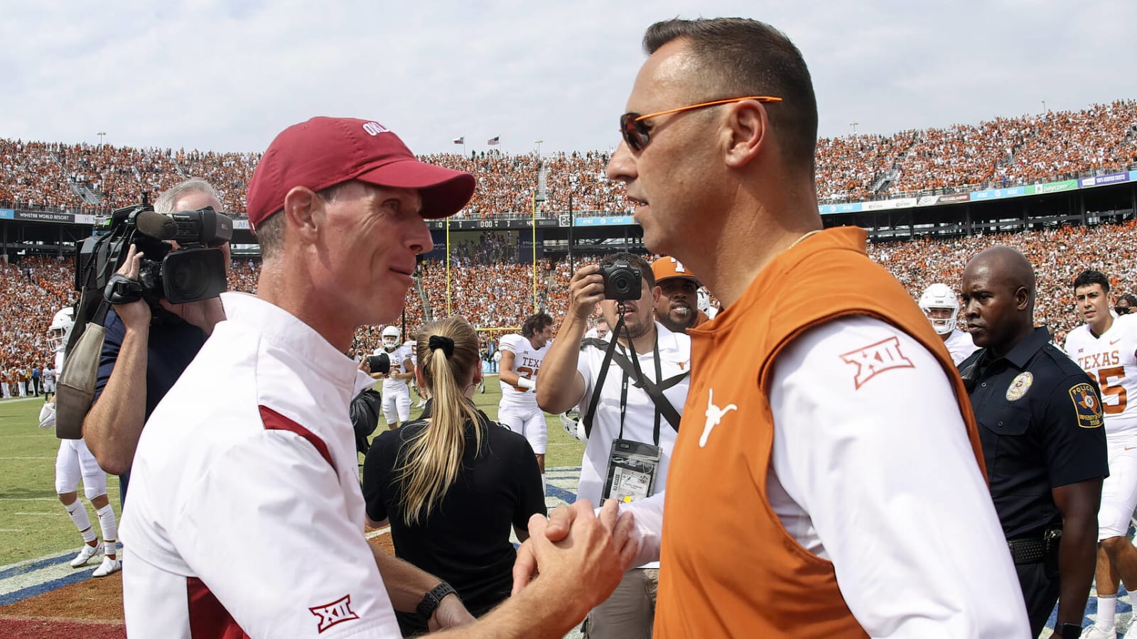 Report: Fox hindering Texas, OU early move to SEC