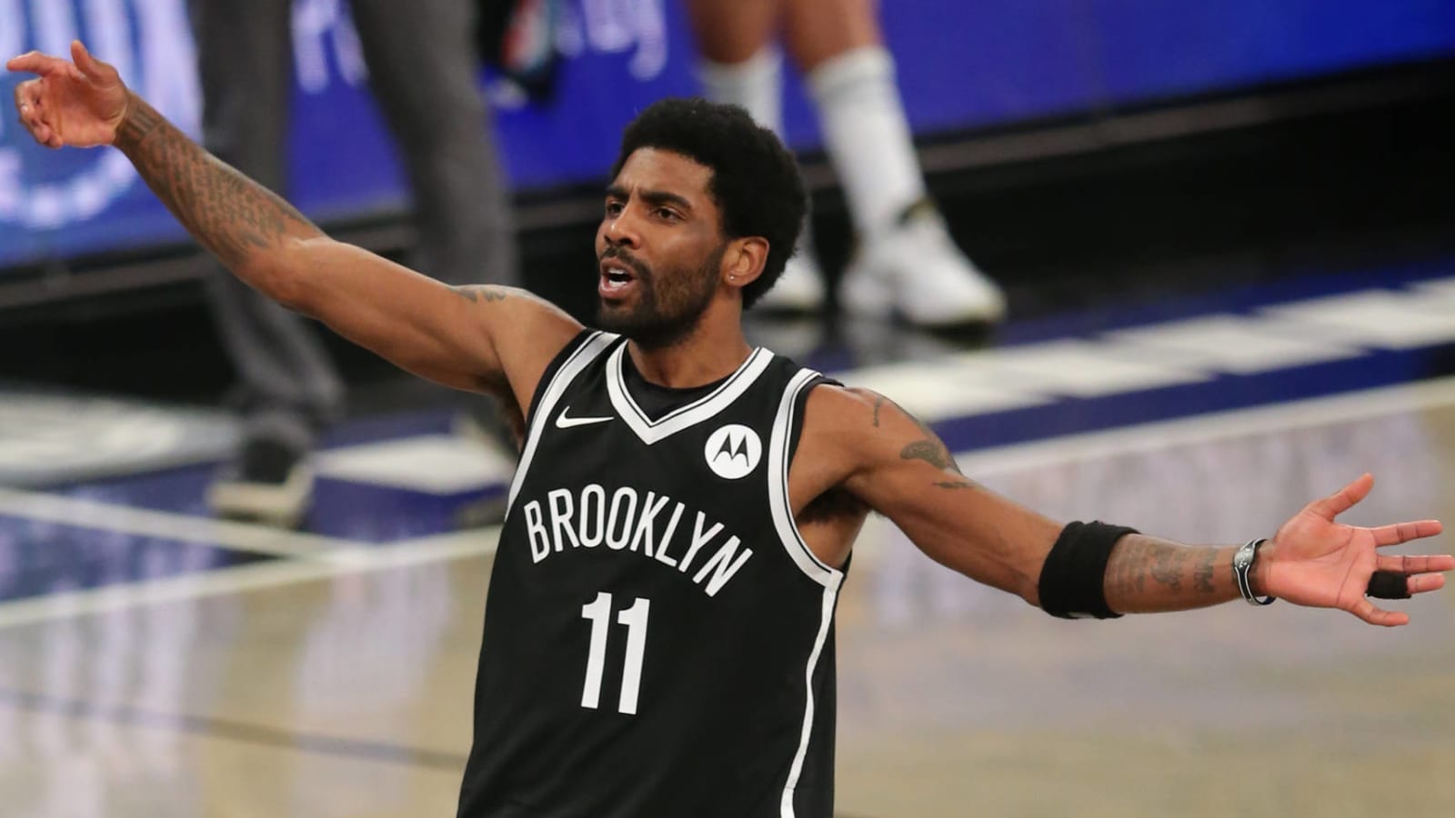 Kyrie drama complicating contract situation with Nets?