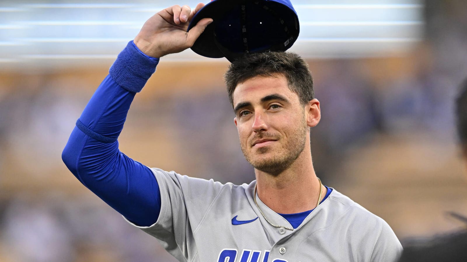 Cody Bellinger gets pitch clock violation during tribute