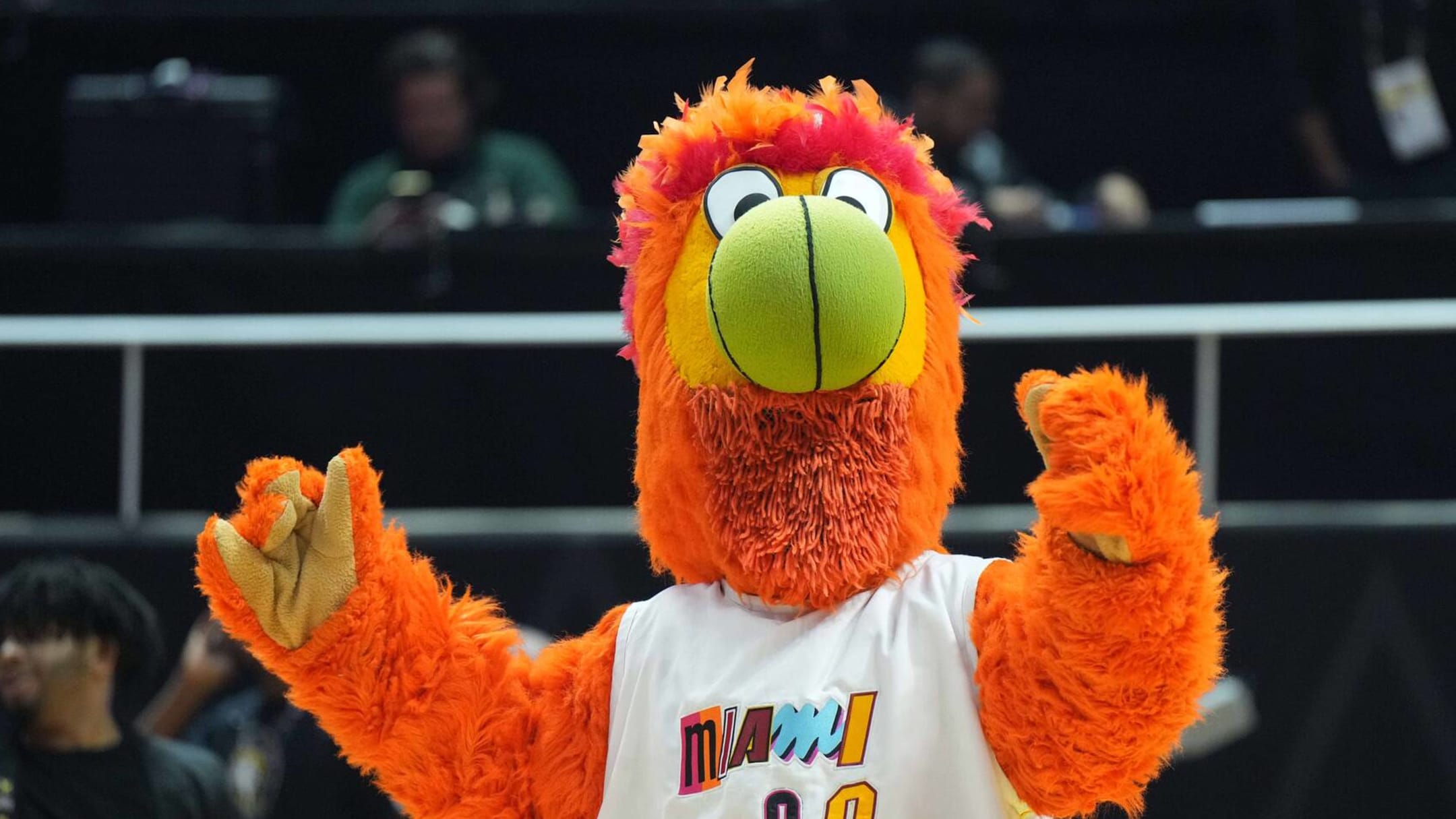 Conor McGregor knocks out Heat mascot during NBA Finals