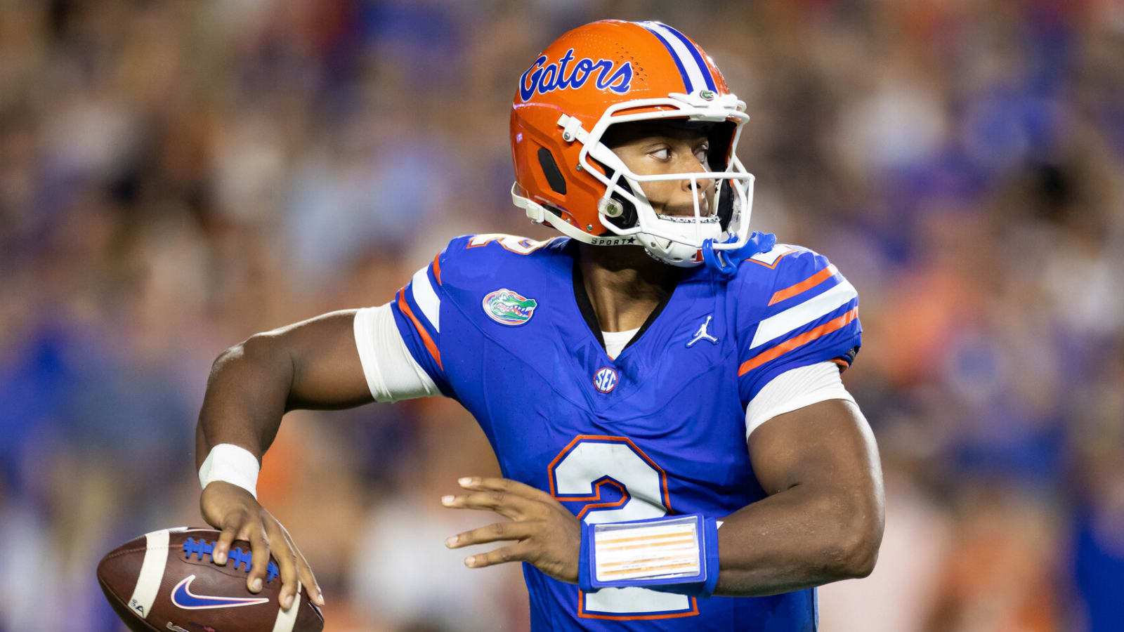 Florida QB DJ Lagway carted off with concerning injury