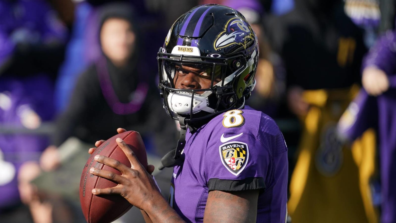 Insider suggests Lamar Jackson won't play on franchise tag