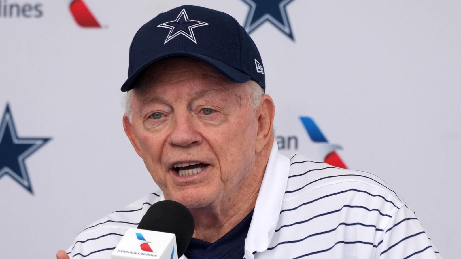 jerry jones hat