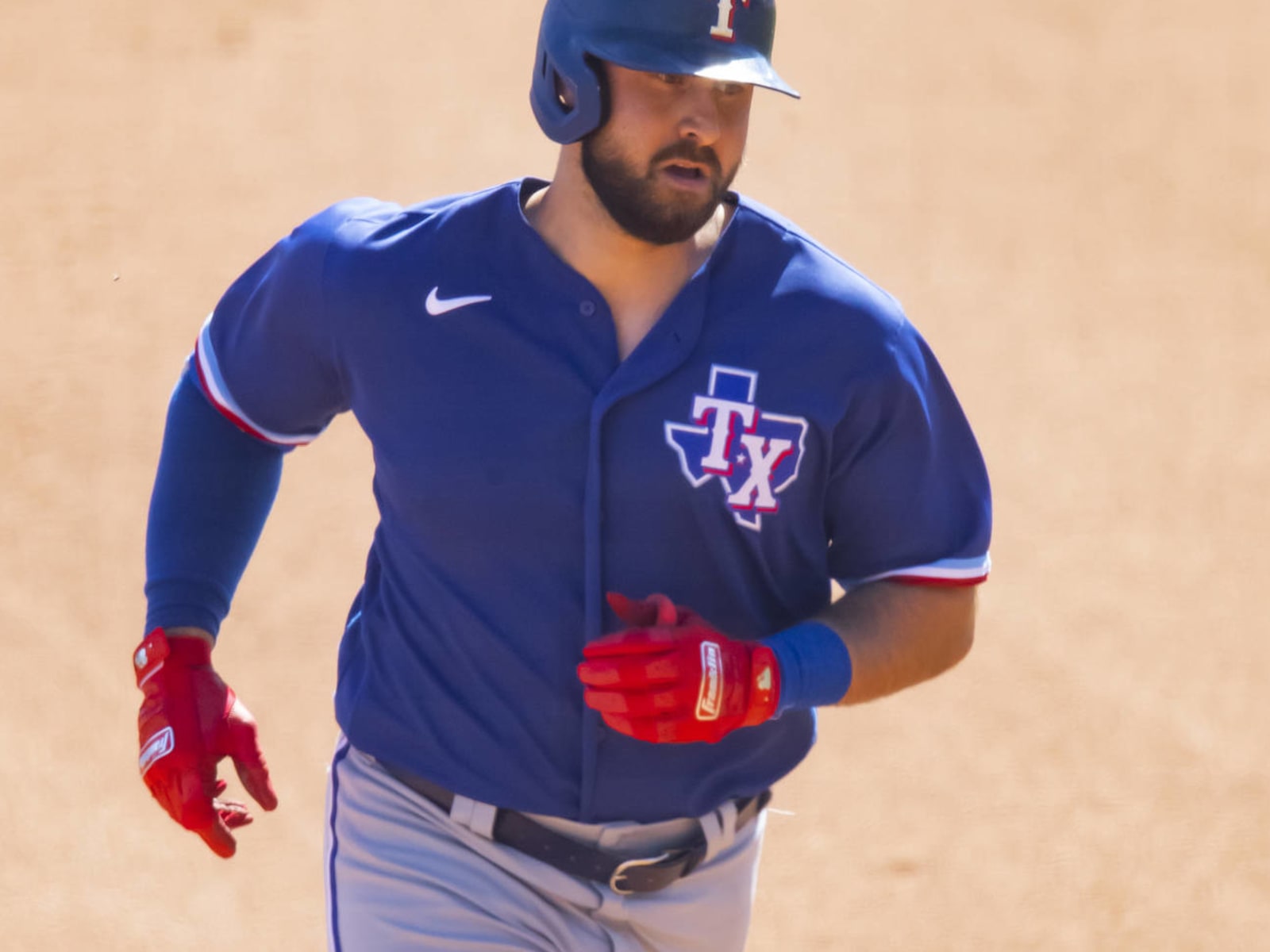 Rangers' Joey Gallo took Greg Maddux's daughter to prom