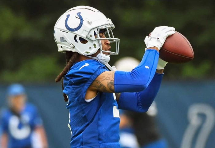 Indianapolis Colts: Stephon Gilmore, CB