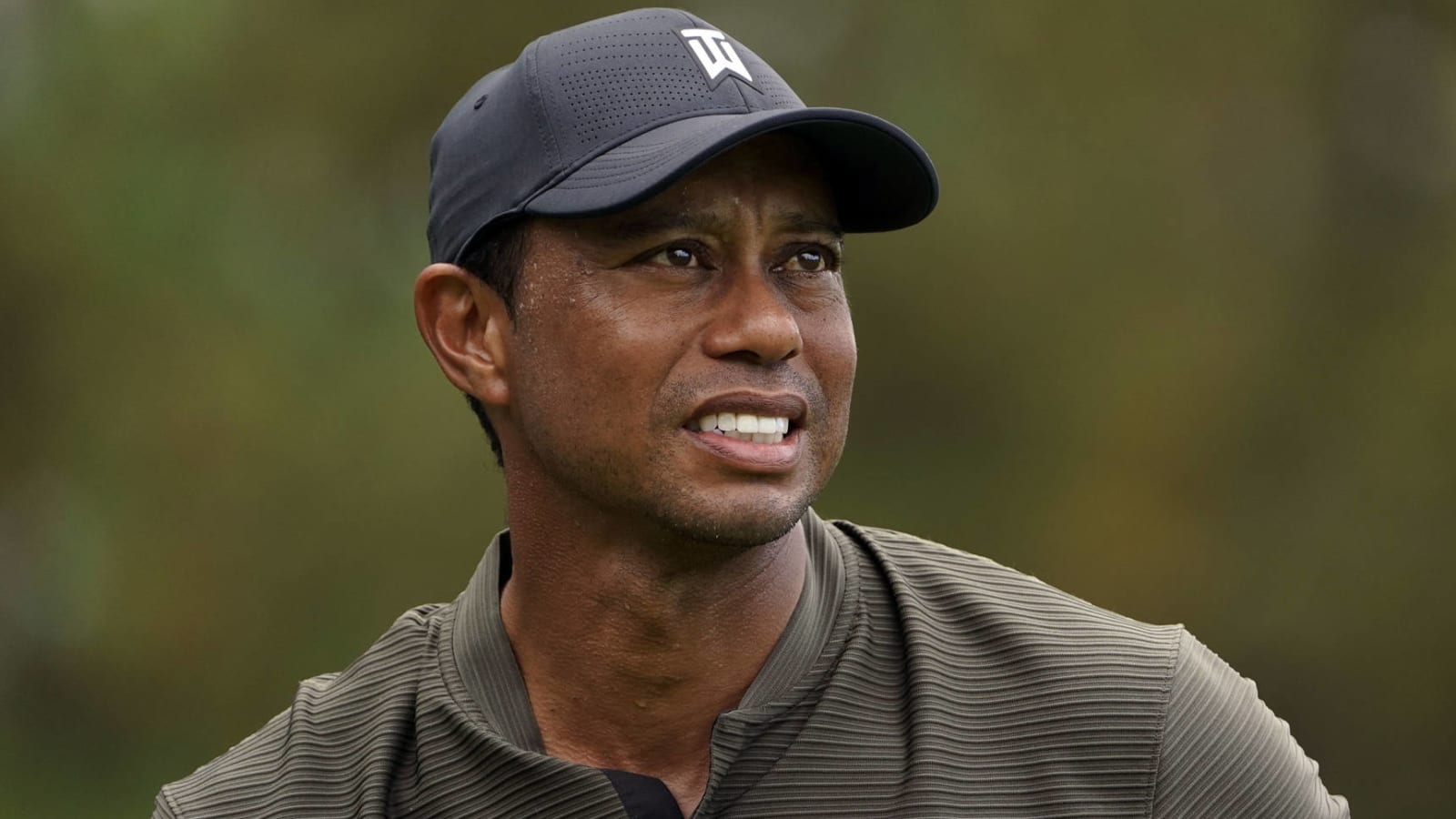 Tiger Woods sustains multiple leg injuries in single-car crash