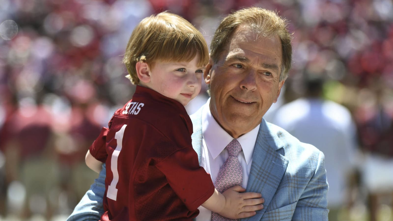 Nick Saban drives away from Alabama football facility for final time following retirement