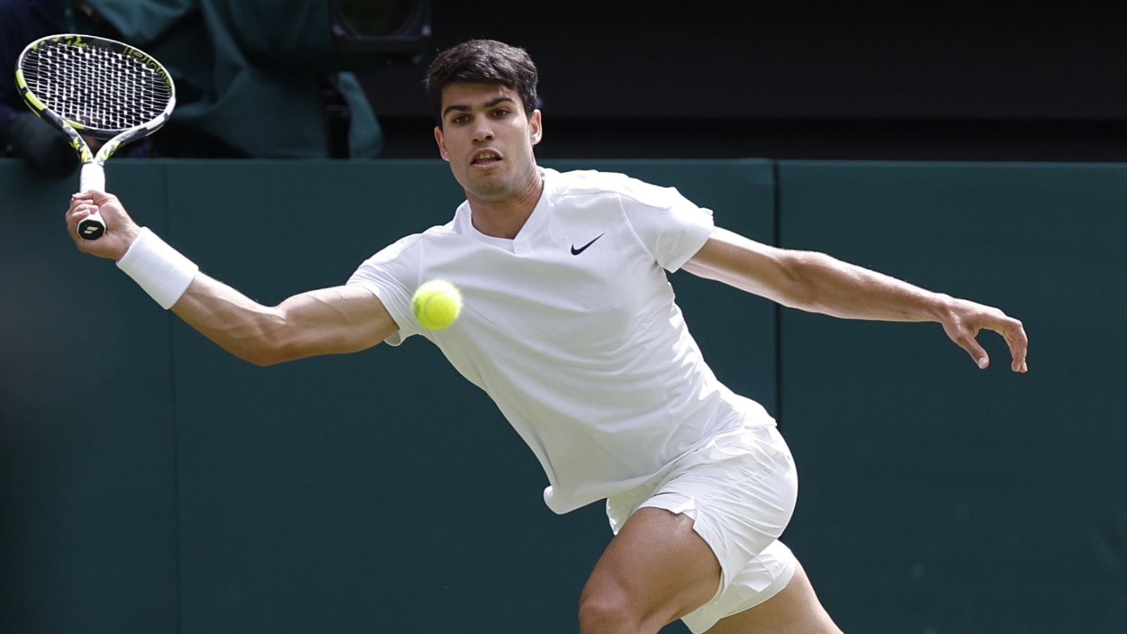 'He is the toughest opponent I have faced,' Daniil Medvedev compares Carlos Alcaraz with the ‘Big 3’ after losing in the Wimbledon semifinals