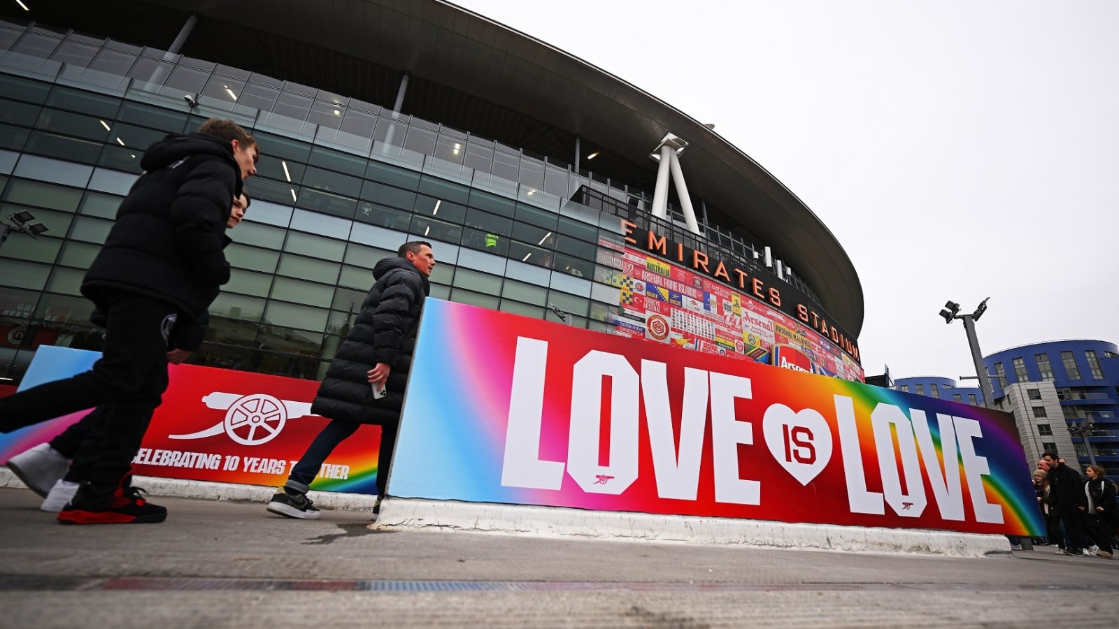 Arsenal’s bid to expand the Emirates is gaining momentum