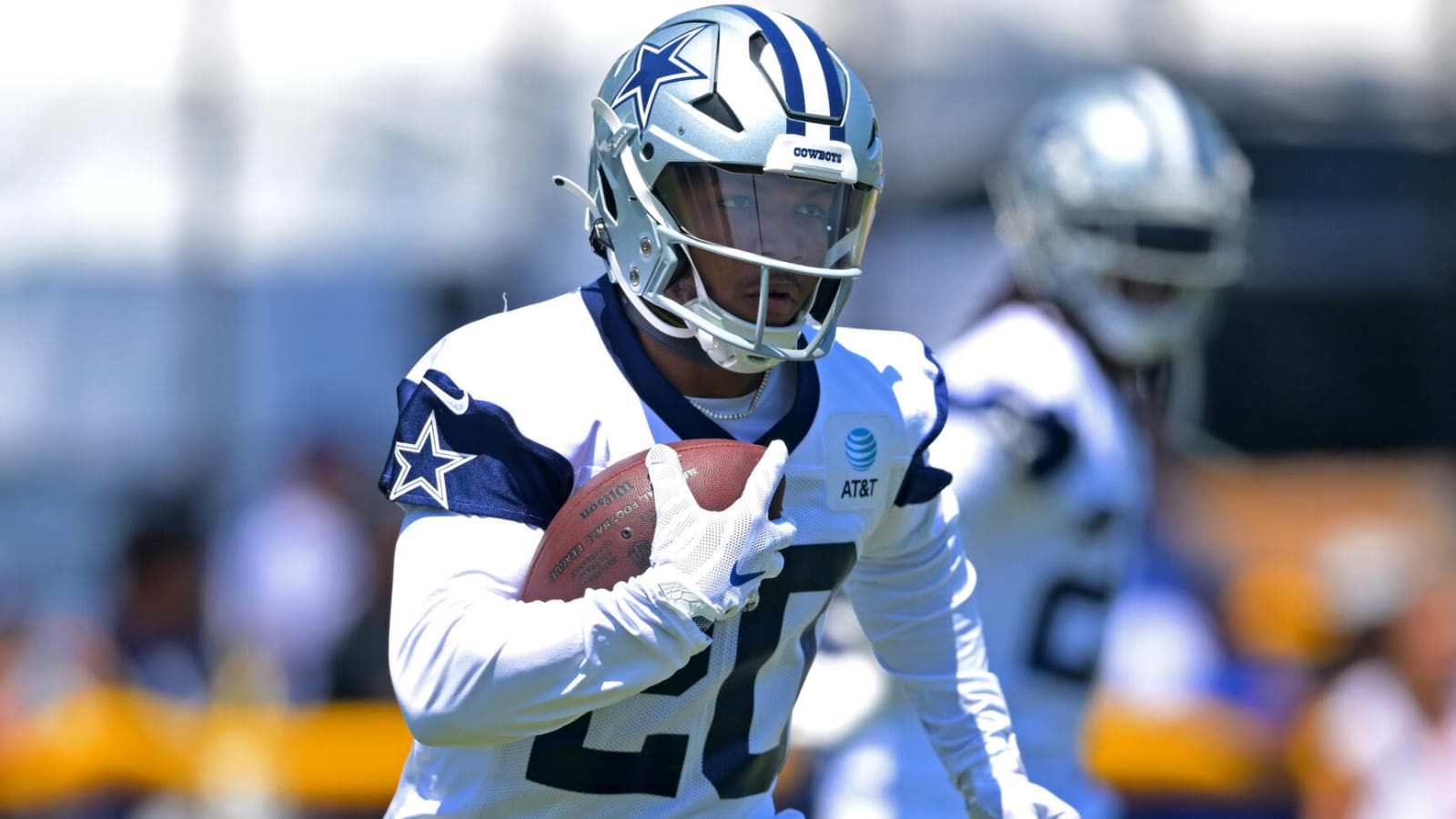 Could Pollard replace Elliott as Cowboys' lead RB?