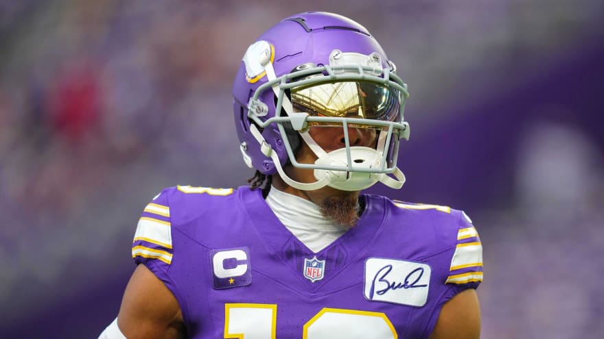 Watch: Vikings jazz up wardrobe, revealing alternate uniform