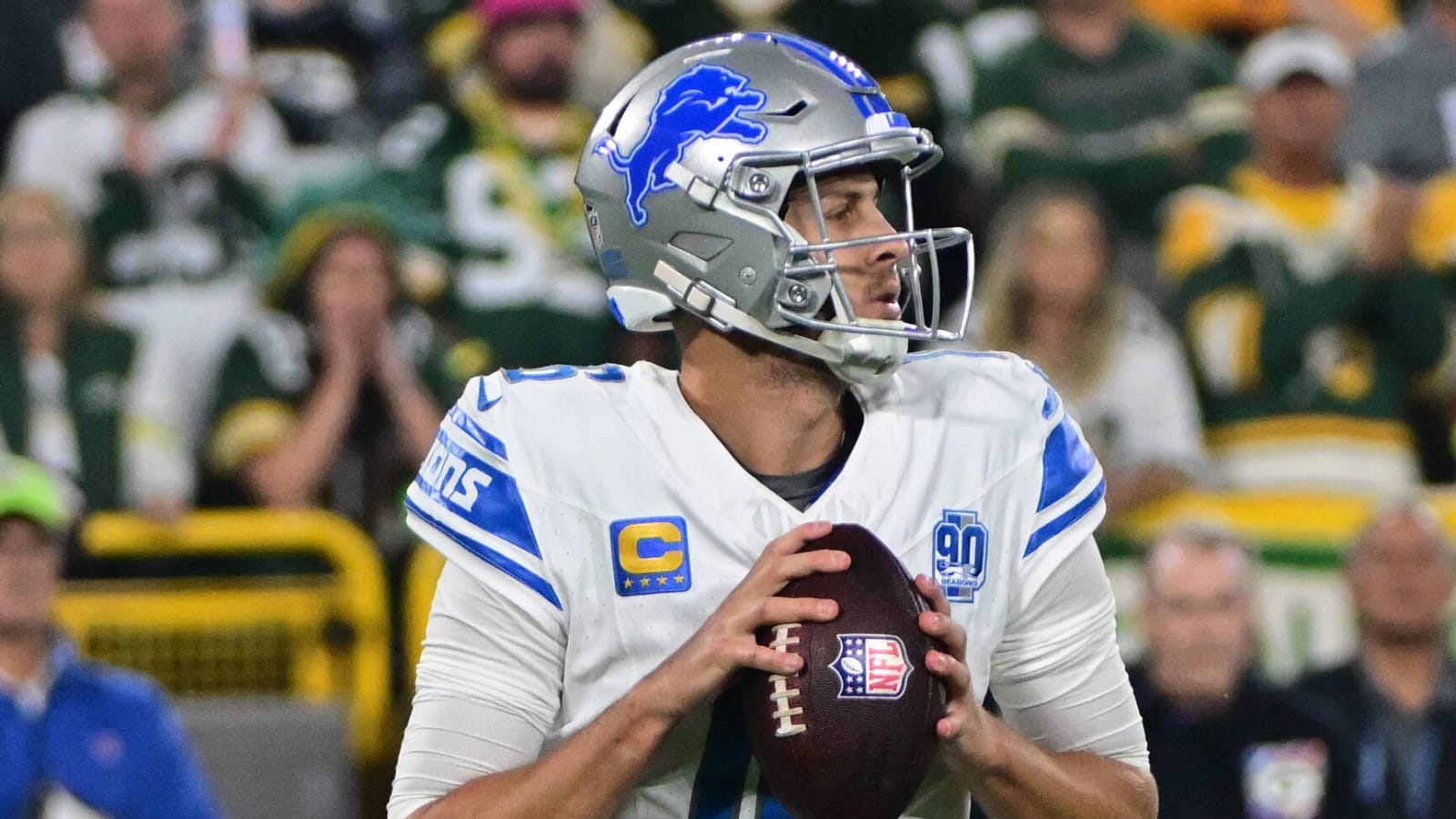 Jared Goff calls out Ryan Fitzpatrick in awkward postgame moment