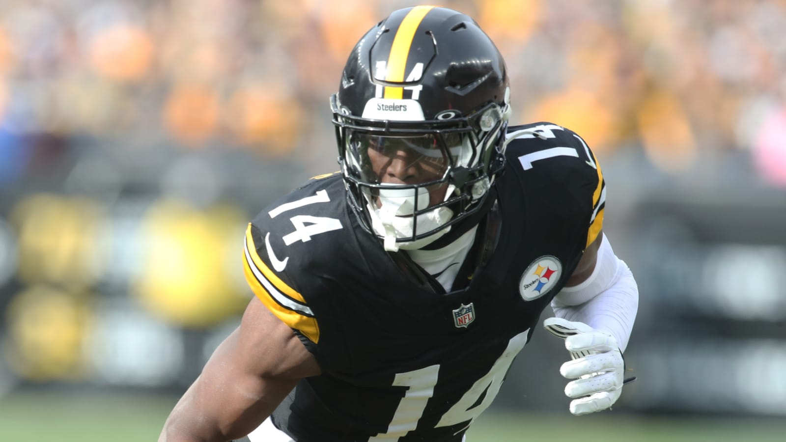Watch: Pickens involved in scuffle after Steelers' 'TNF'