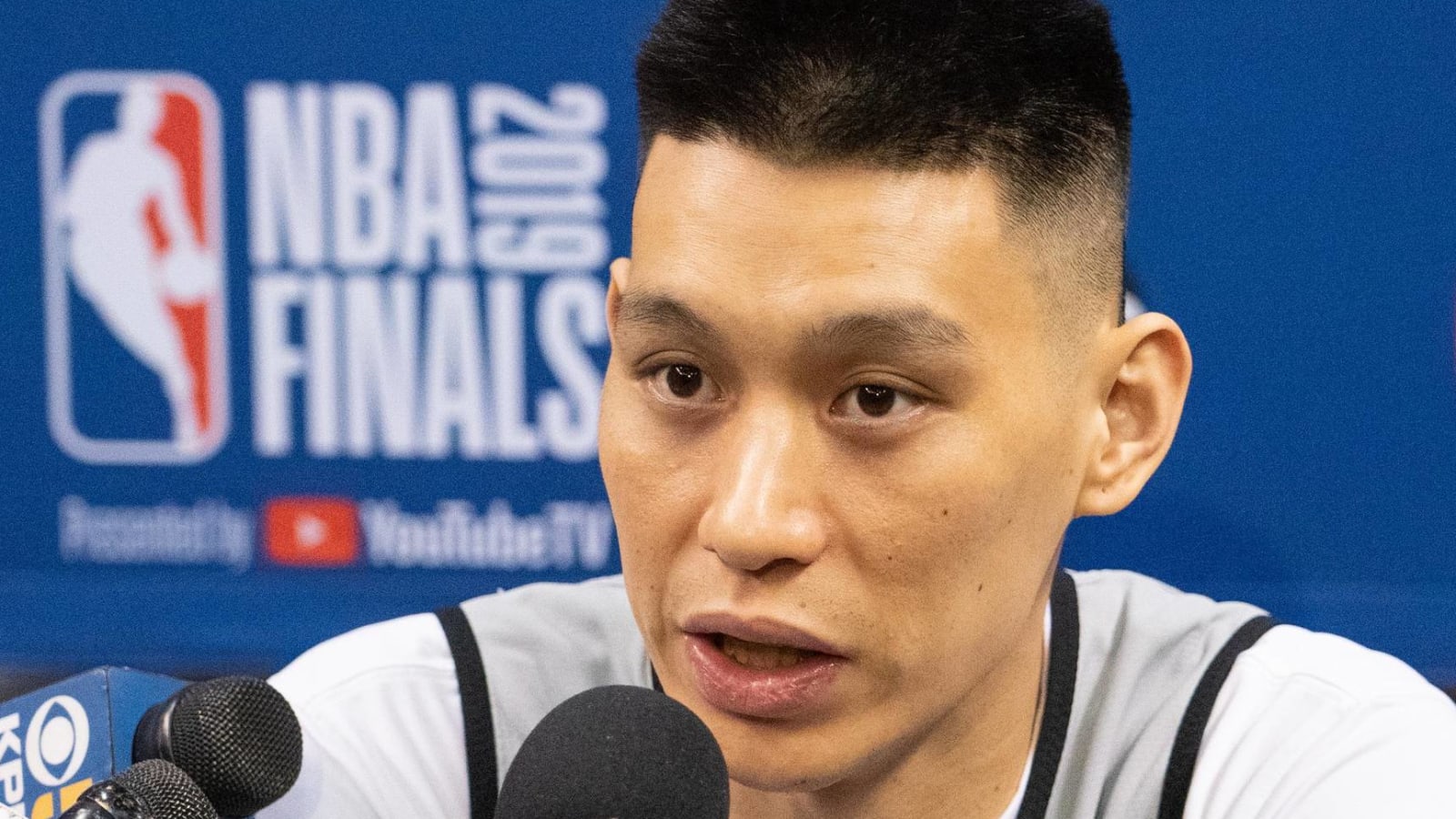 Jeremy Lin shares hilarious stories about Michael Jordan as Hornets owner