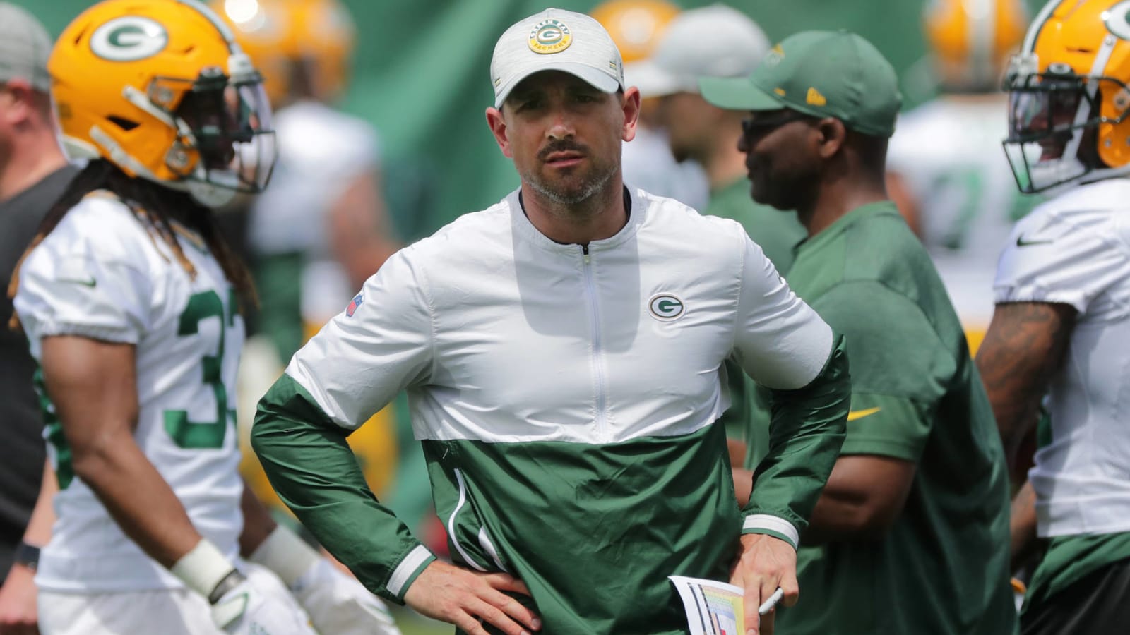 LaFleur taking Rodgers holdout 'one day at a time'