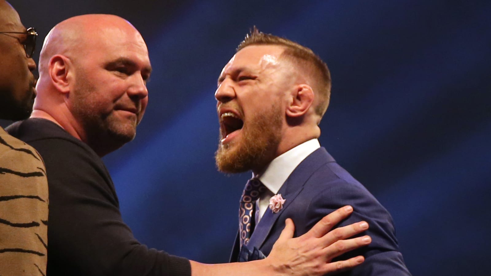 Charles Oliveira: Fans ‘should forget about Conor McGregor coming back