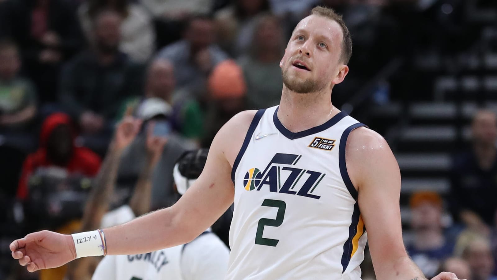 Joe Ingles clarifies comments about playing again for Jazz