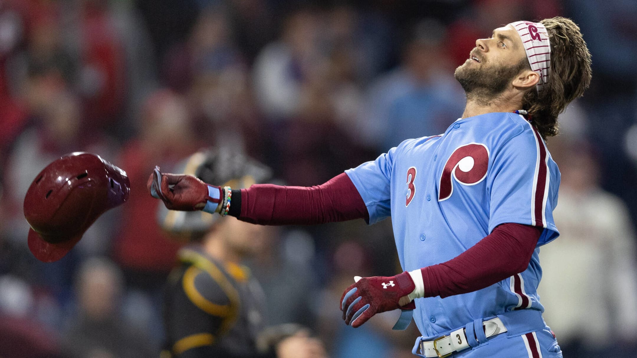 Phillies slugger Bryce Harper tosses helmet into stands after