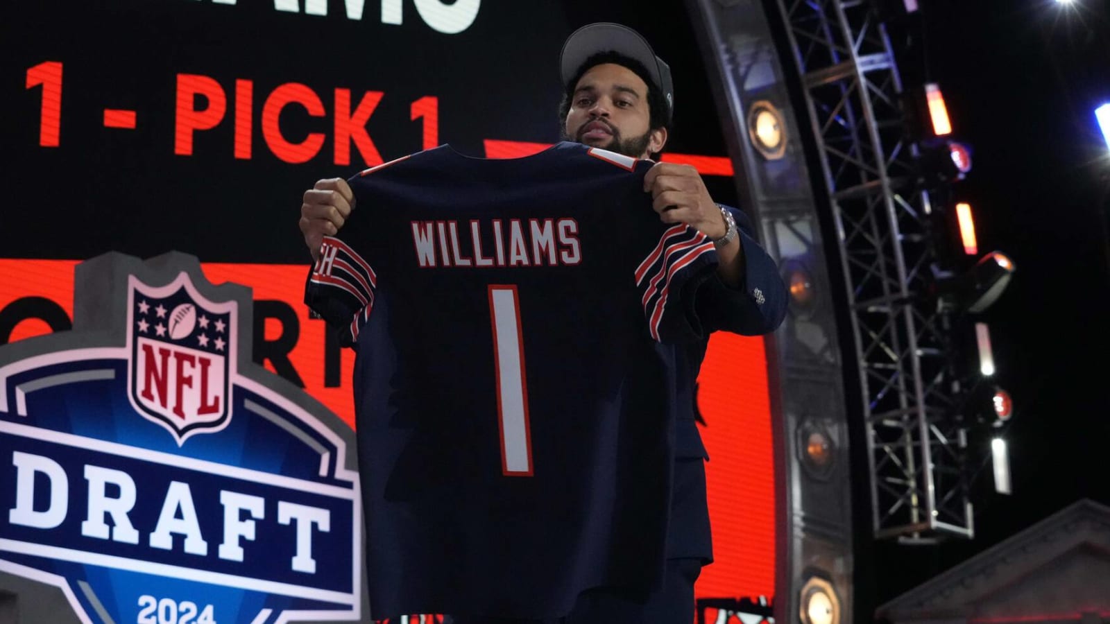 Former Player Doesn’t Hold Back On Bears QB Caleb Williams