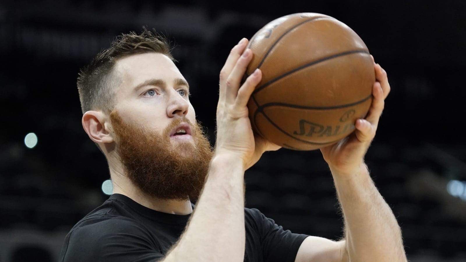 Former Spurs champion retires from basketball