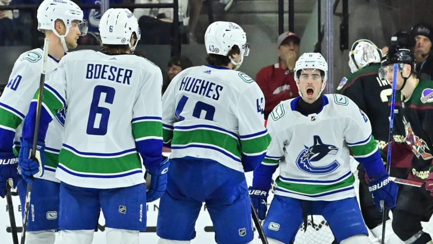 Canucks announce 2025-26 training camp roster