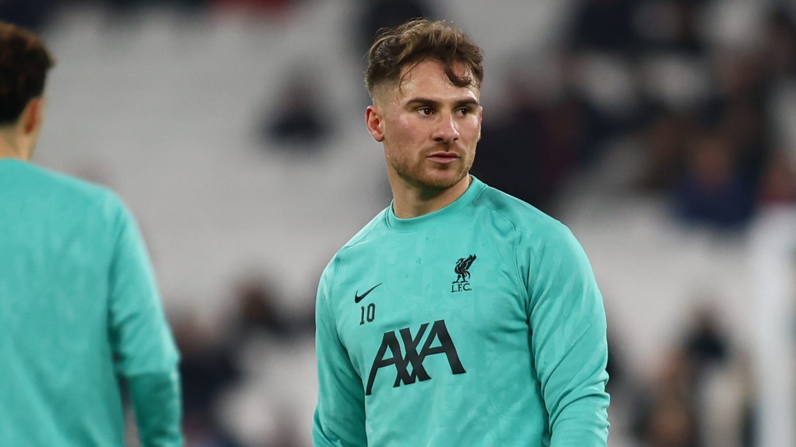 Carragher highlights recruitment need amid Liverpool legend’s struggle