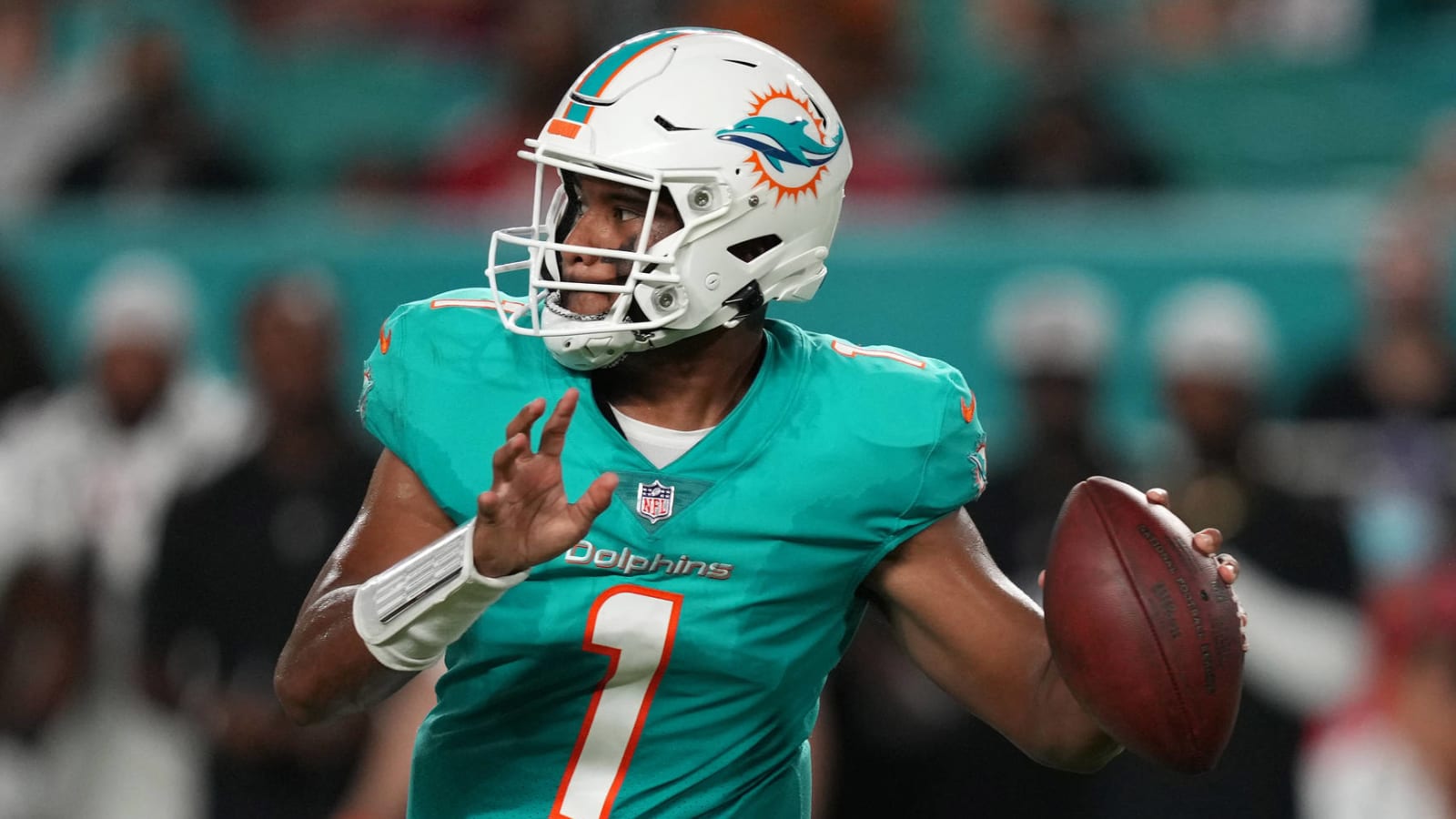 Dolphins place QB Tua Tagovailoa on IR with fractured ribs