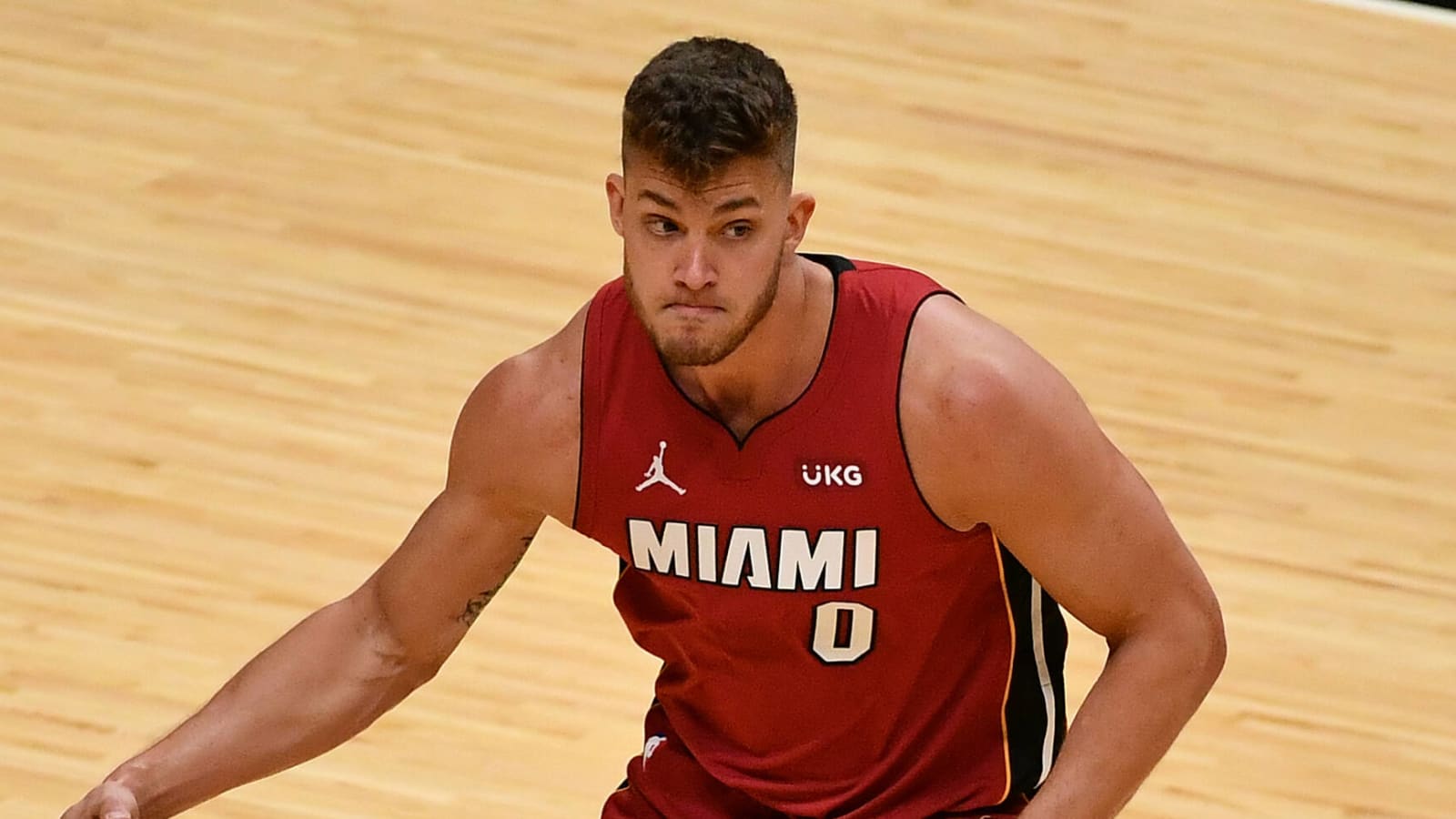 Milwaukee Bucks sign controversial former Miami Heat player Yardbarker