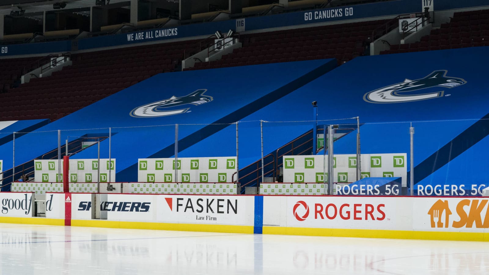 NHL hoping to avoid full pause; Canucks' attendance reduced