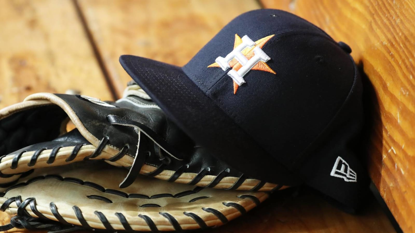 Astros announce coaching staff for 2022 season