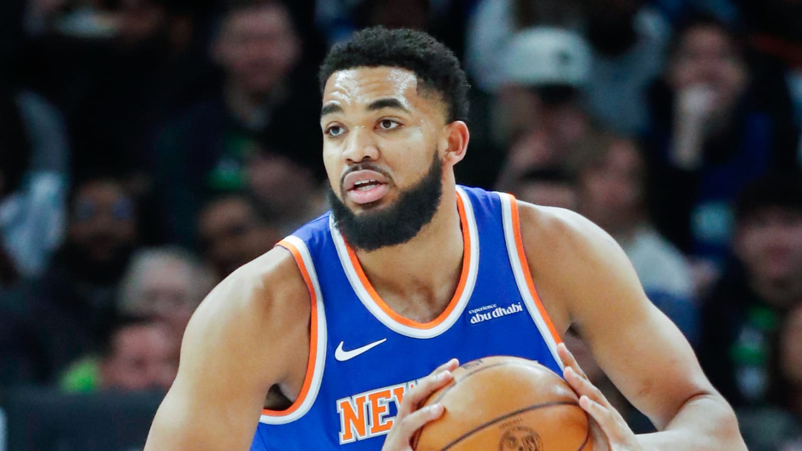 Knicks' Towns has statement performance in Minnesota return