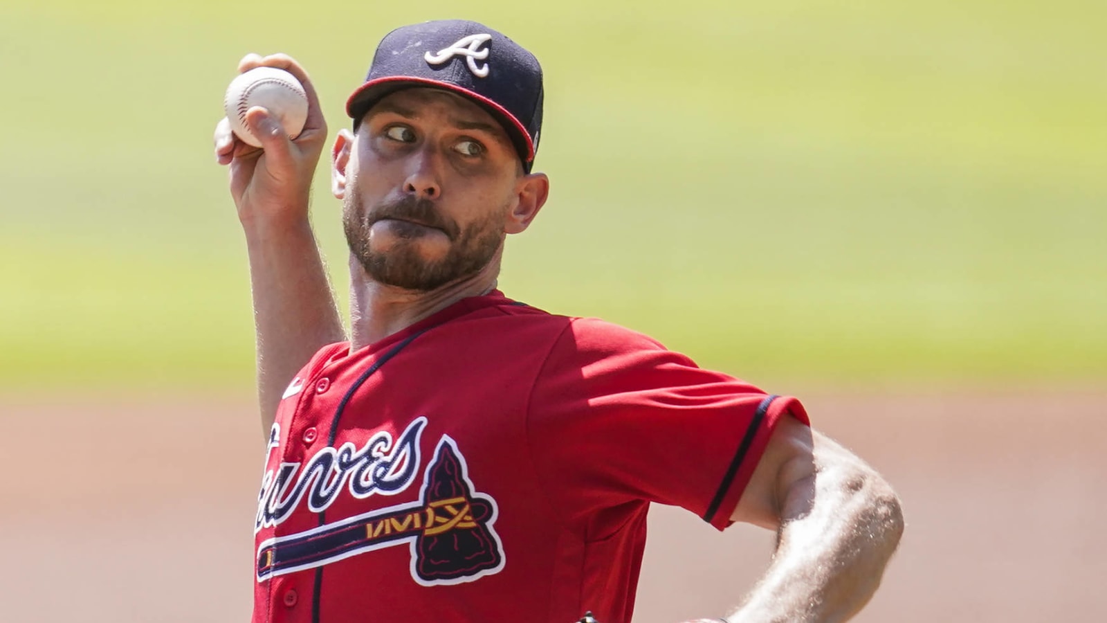 Braves re-sign RHP Josh Tomlin to one-year, $1M deal