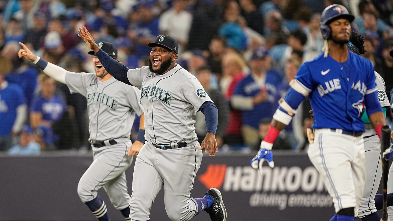 Mariners advance to ALDS Seattle 7run deficit to stun Blue