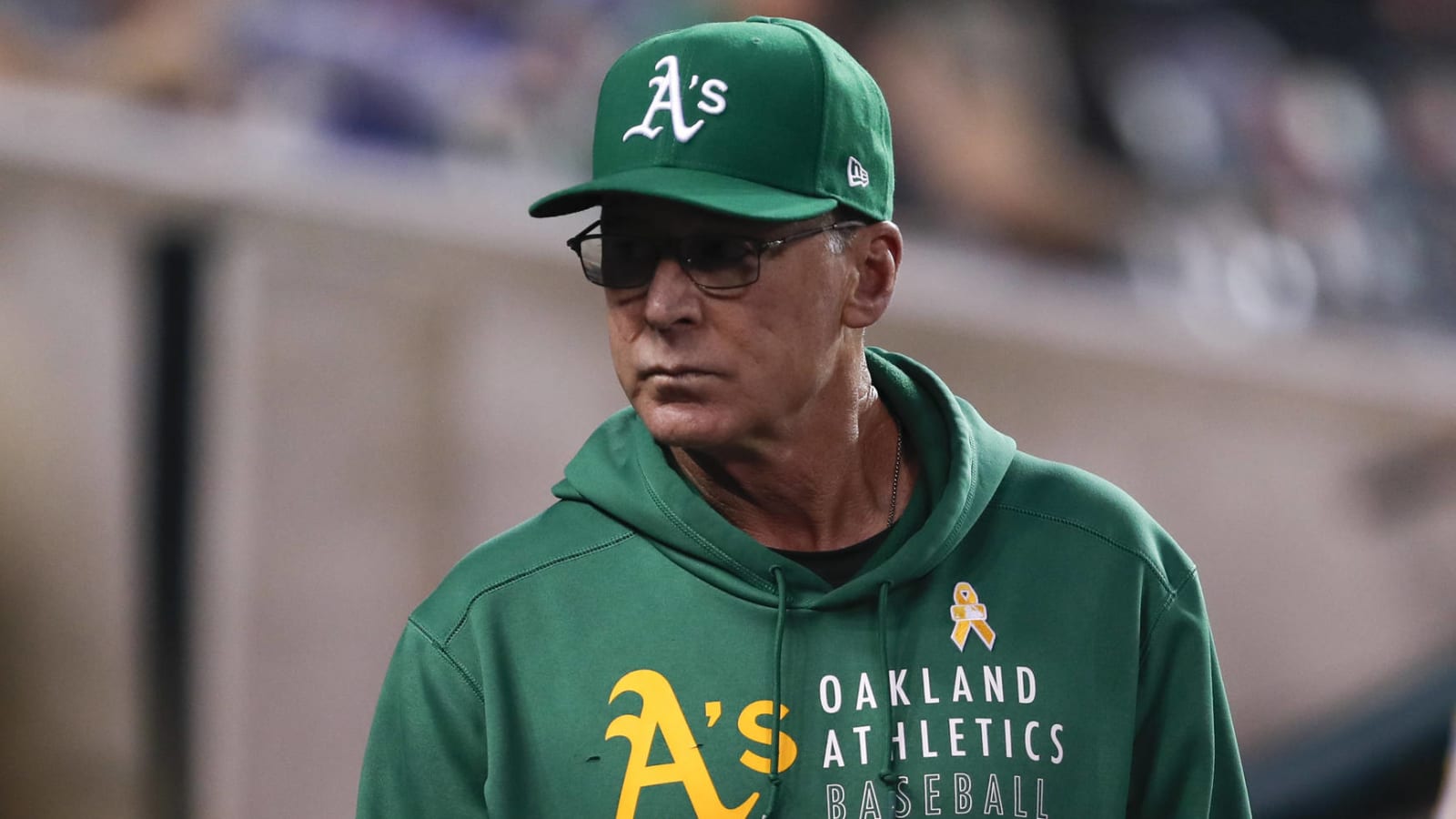 Padres hire Athletics' Bob Melvin as manager