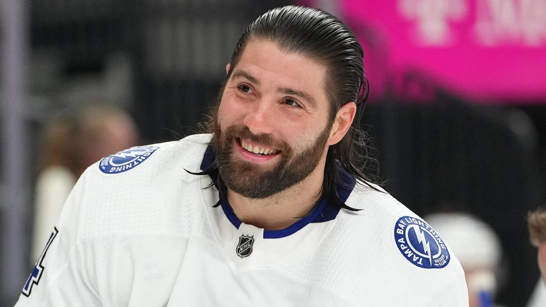 Lightning's Pat Maroon is never far from his Midwestern roots