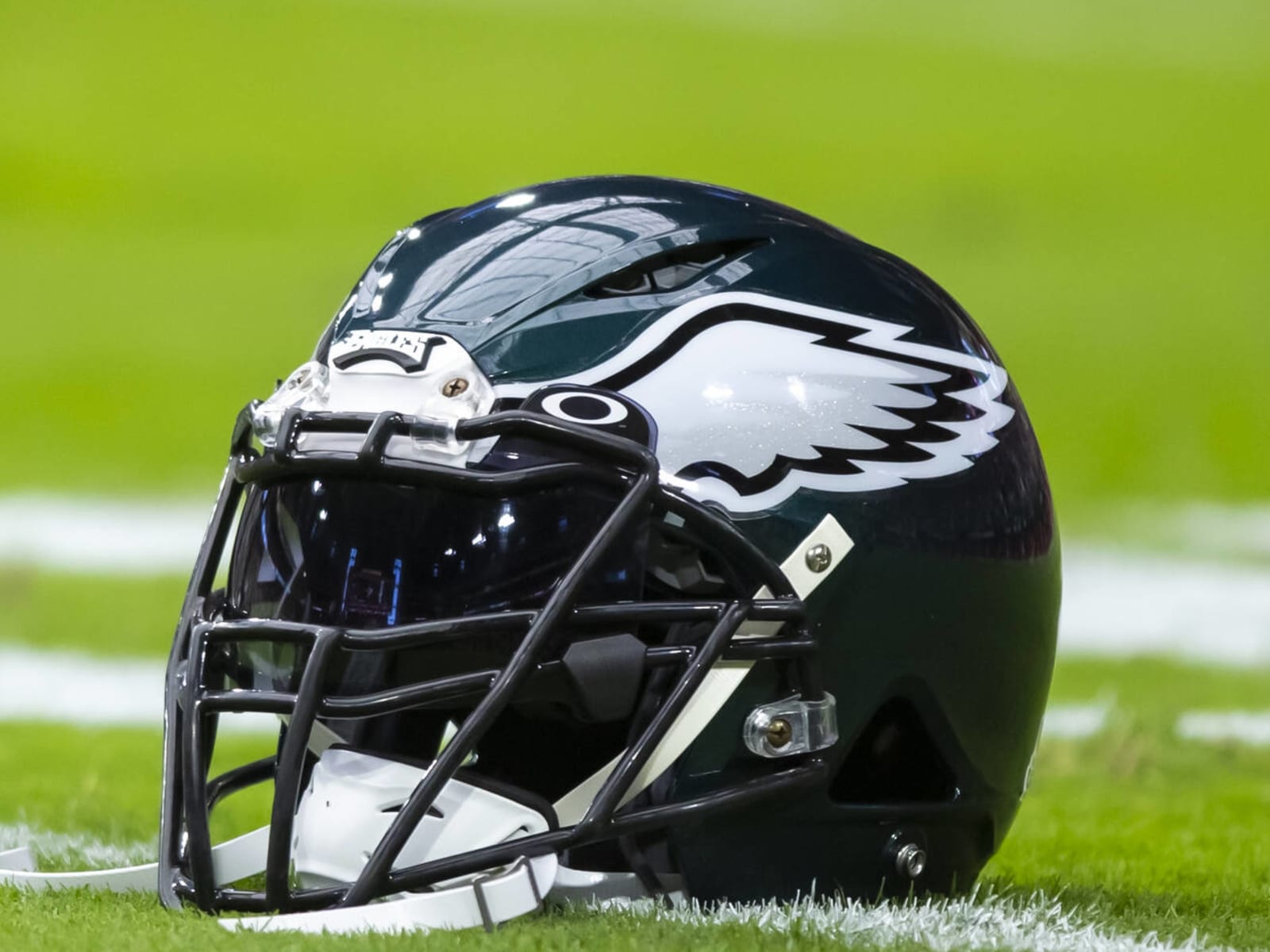 Eagles disappoint with dates for Kelly Green jerseys