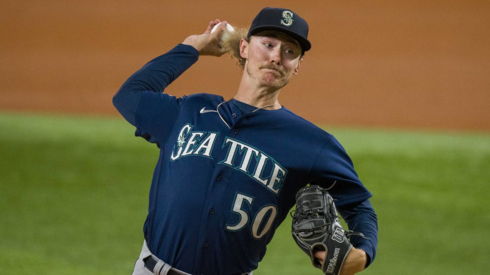 Mariners pitcher 'drawing trade interest' could be Braves target