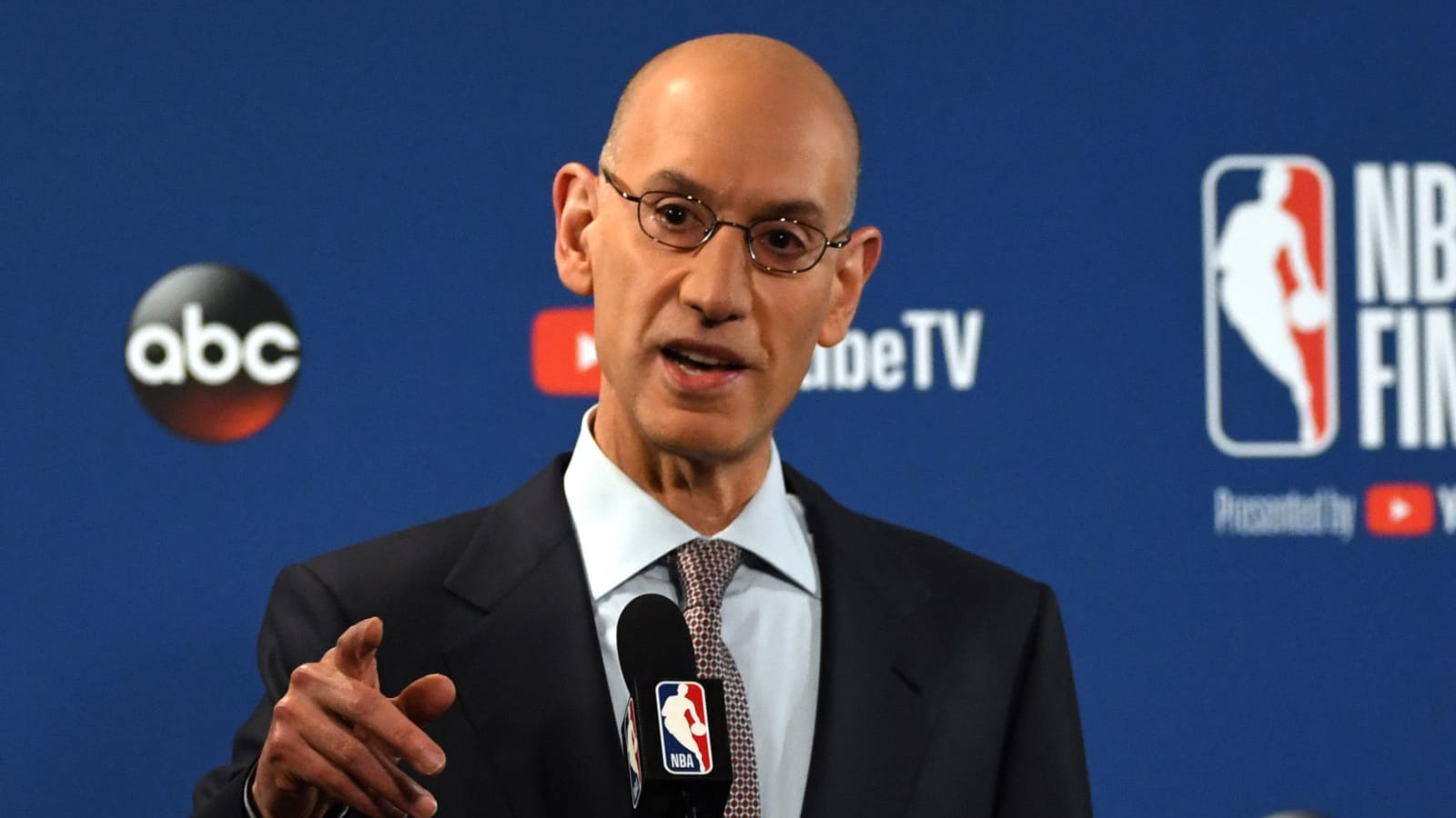 NFL owners eyeing NBA commissioner Adam Silver to replace Roger Goodell