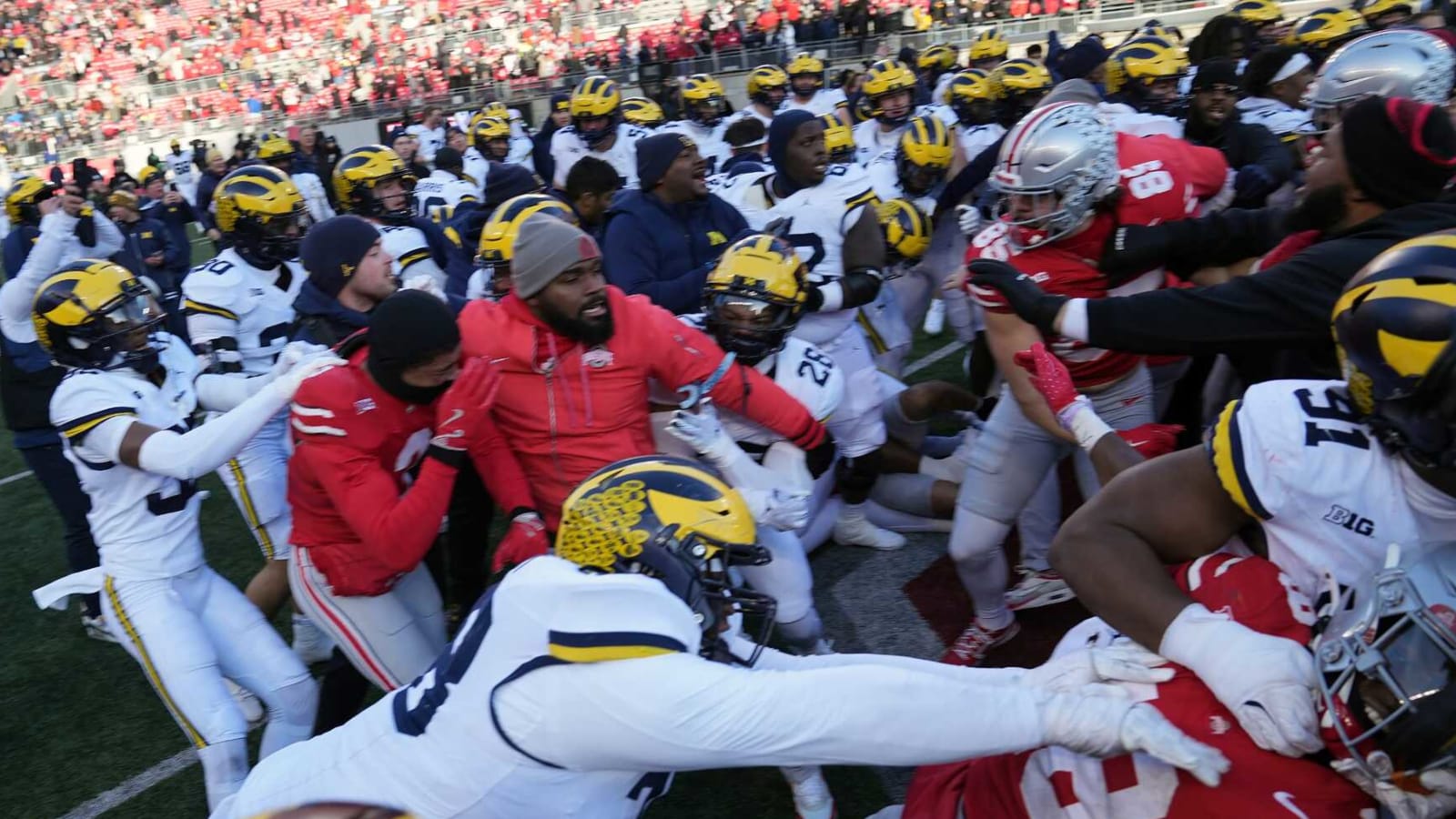 Big Ten disciplines Michigan, Ohio State over fight