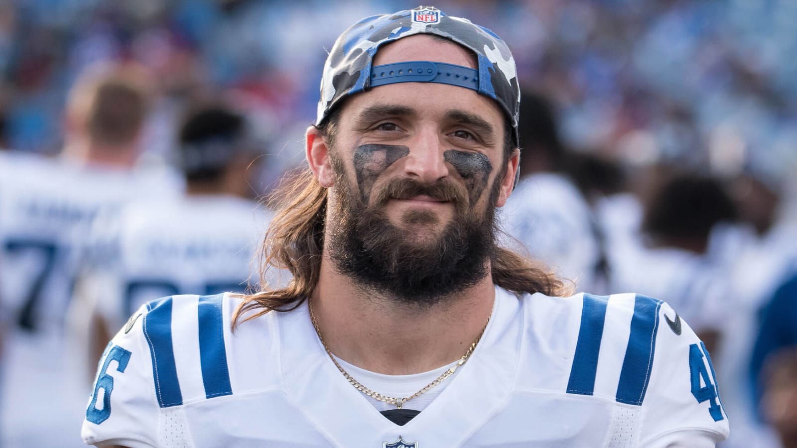 Colts sign former All-Pro to historic contract extension