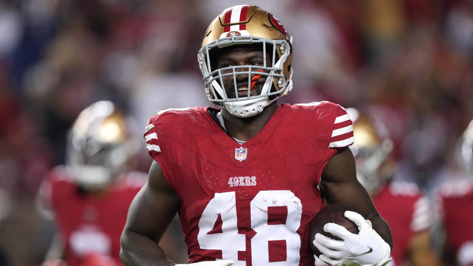 Former 49ers LB Oren Burks signing with Eagles