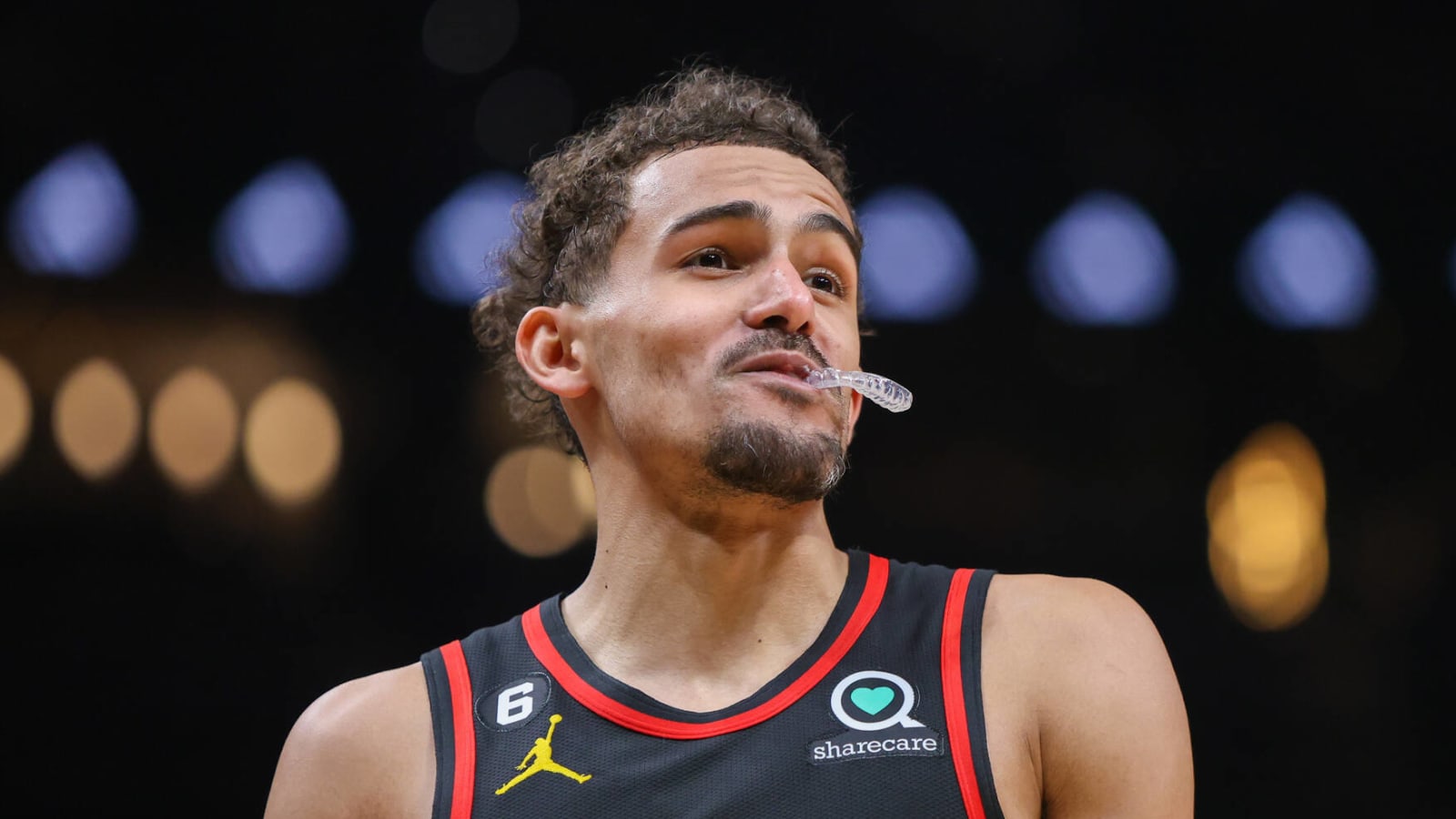 This Lakers-Hawks trade proposal pairs Trae Young with LeBron James