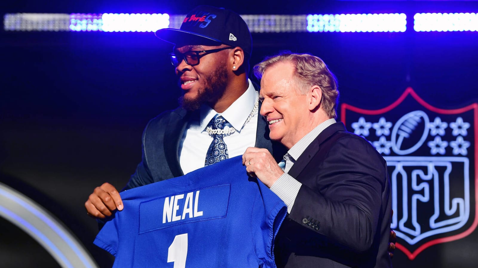 Giants Select Evan Neal With No. 7 Pick