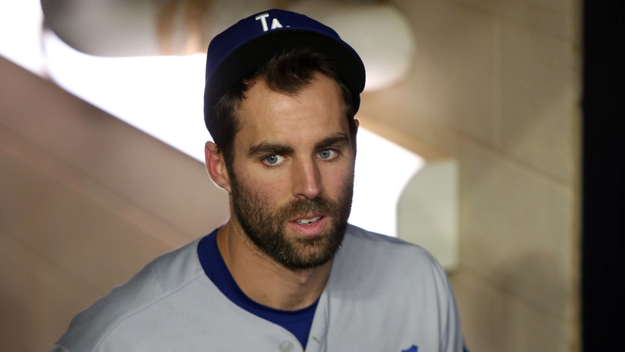 Chris Taylor rejoins Dodgers on four-year deal