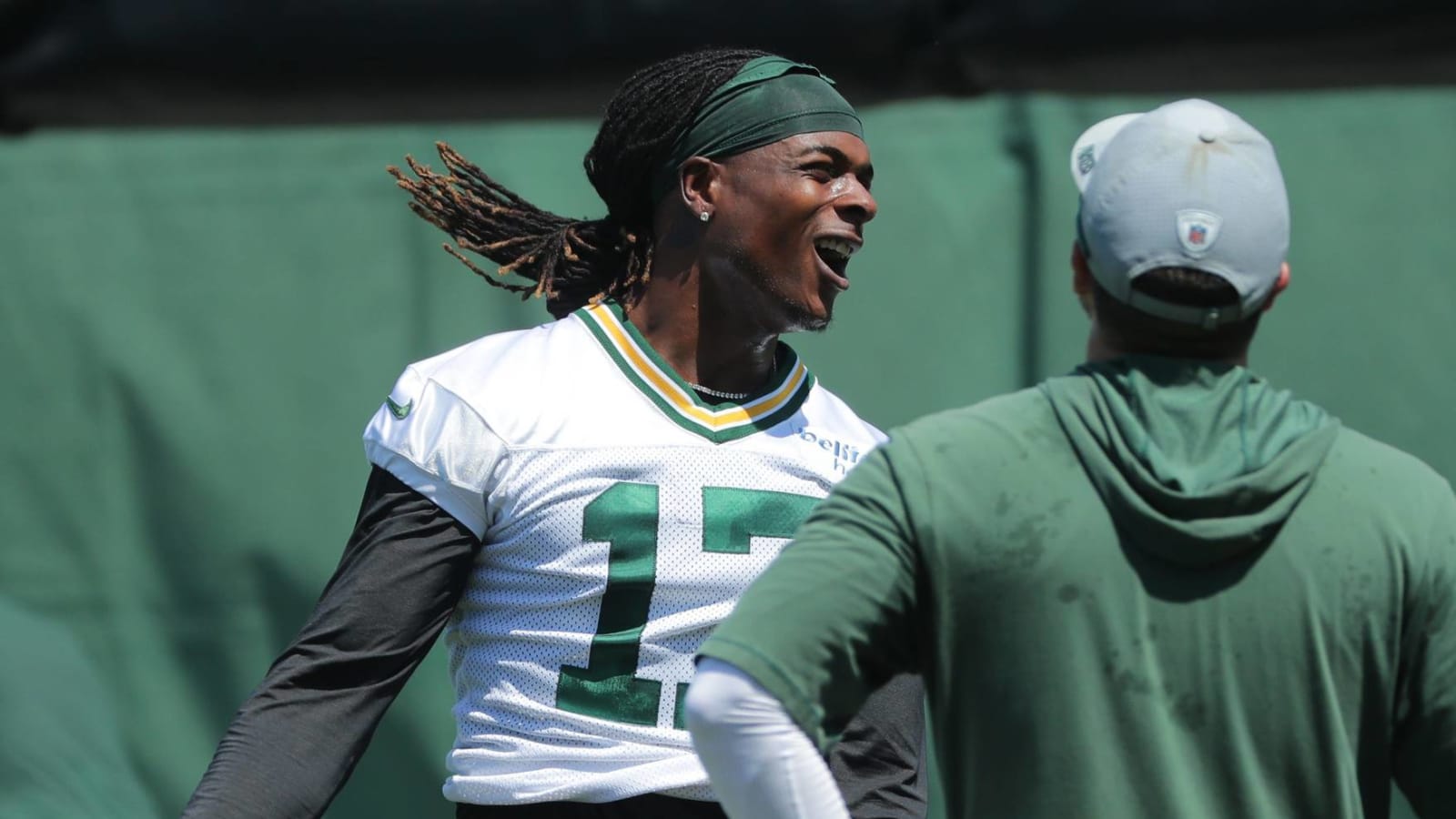 Packers' Adams won't skip training camp if no extension