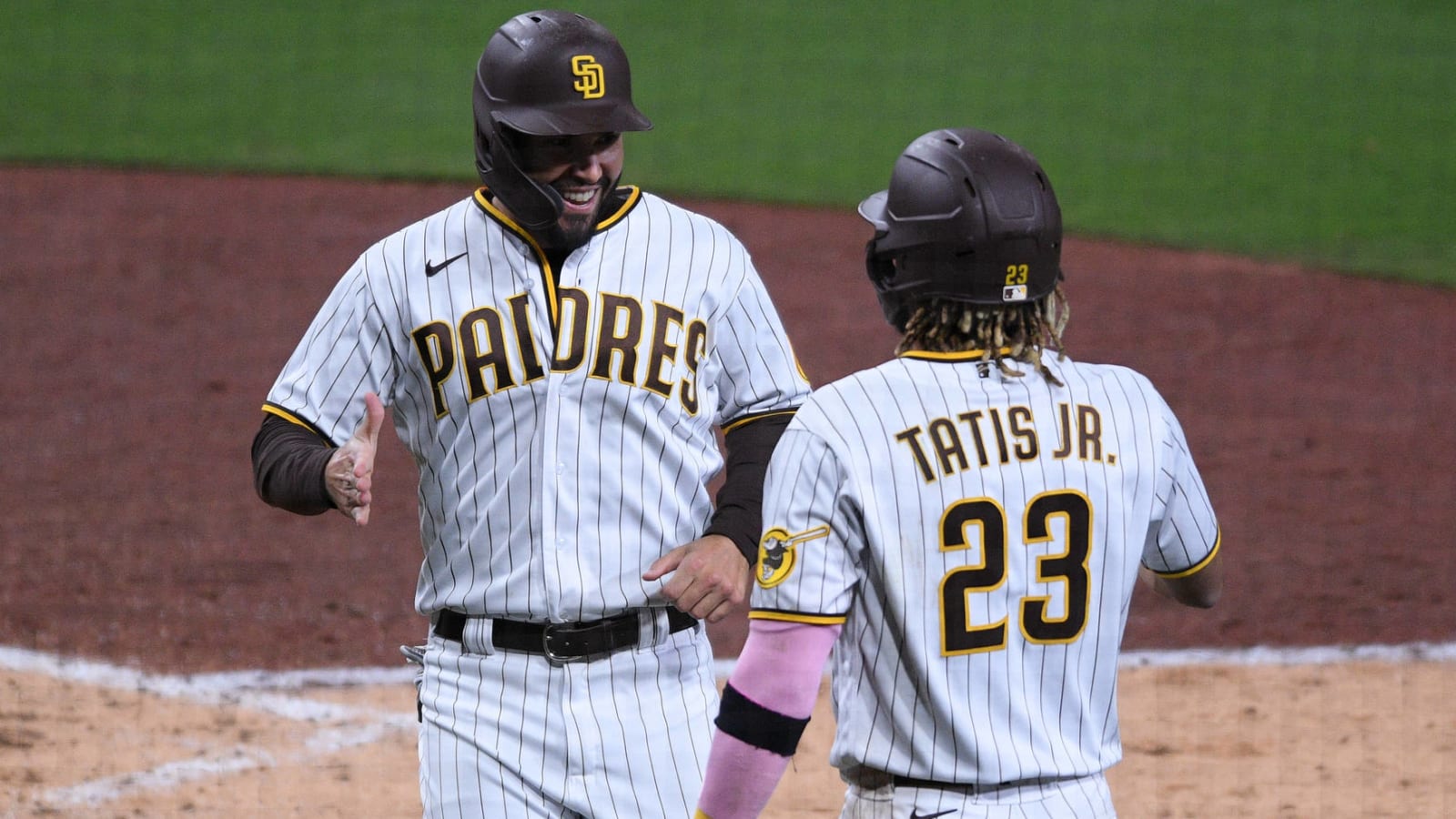 Padres activate Tatis Jr., Hosmer from COVID-19 IL