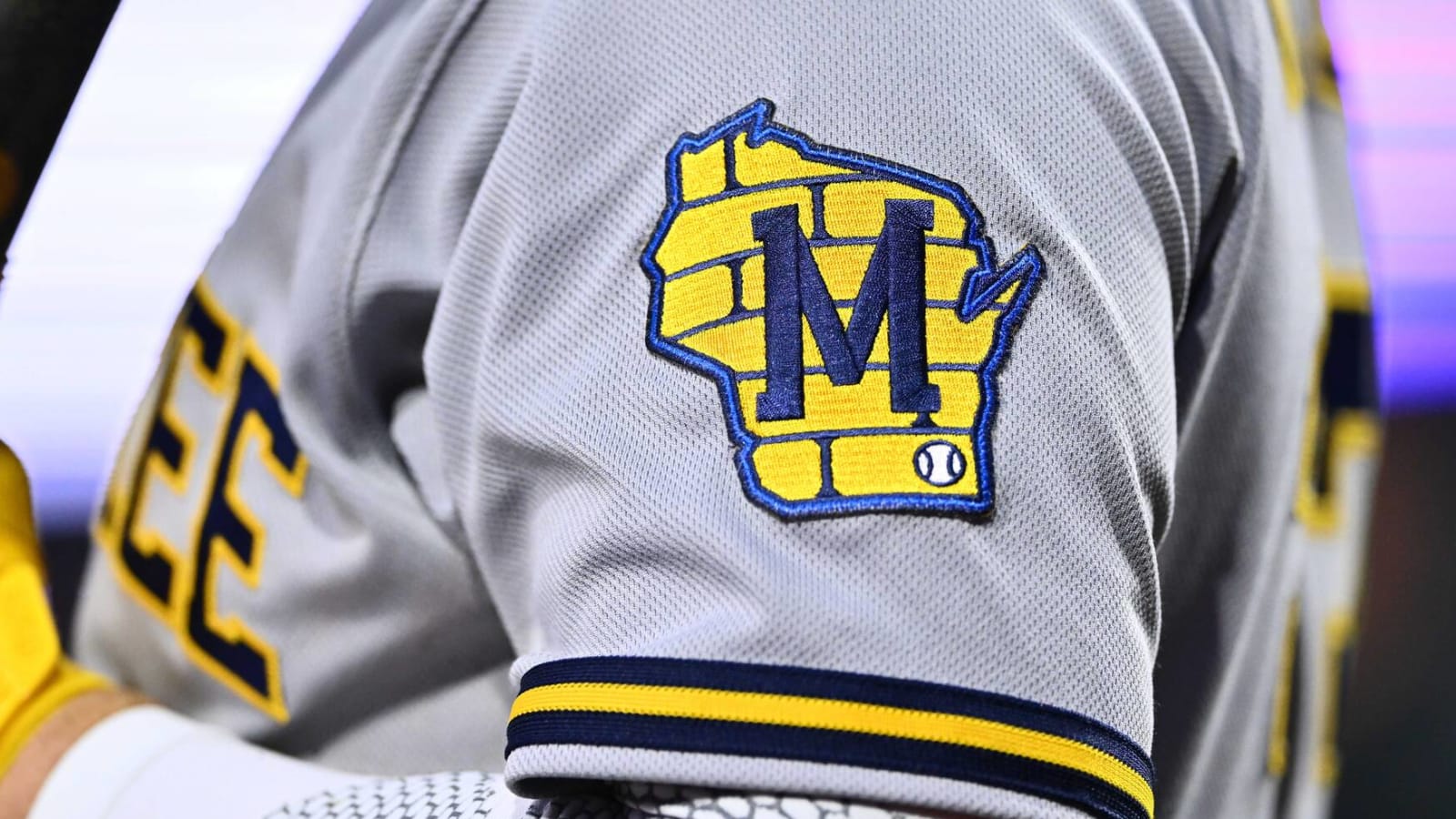 One NL Central team is red hot with playoffs approaching Yardbarker