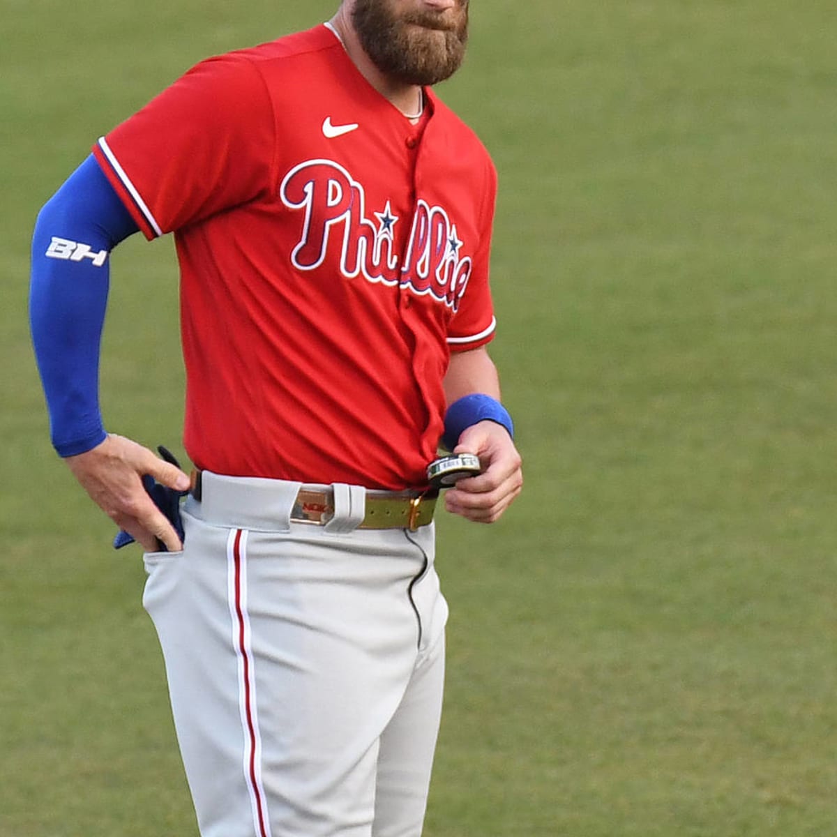 Bryce Harper Photographed Stopping For Gas Wearing His Full