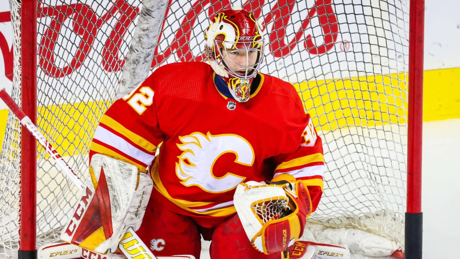 Flames recall goalie prospect Dustin Wolf on emergency basis