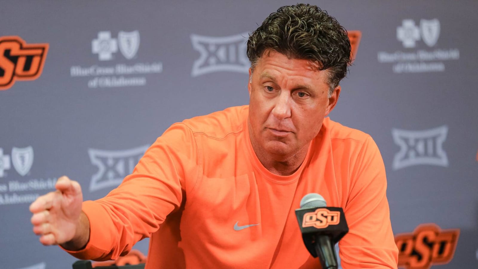 Mike Gundy plans to coach for at least 10 more years